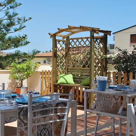 Mare E Templi Couette-café 4*