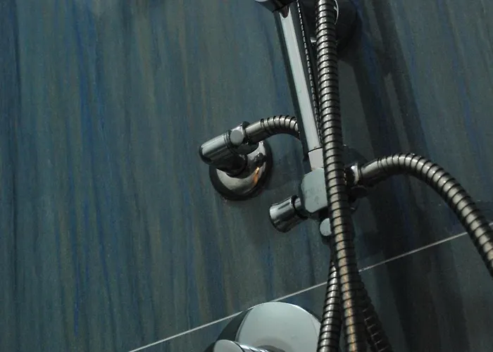 Oda ve Kahvaltı Mare E Templi